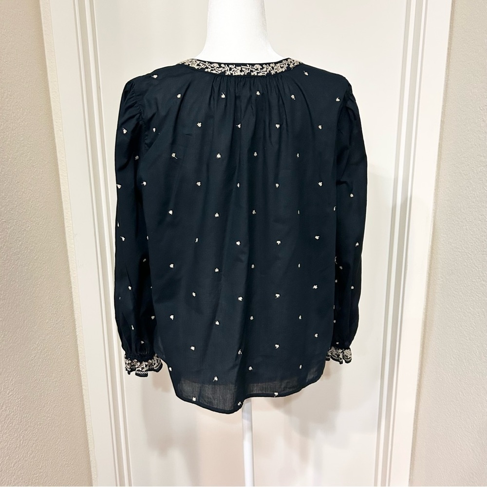 $169 Velvet by Graham & Spencer Ania Embroidered Boho Top size XS black Vneck - Picture 6 of 11